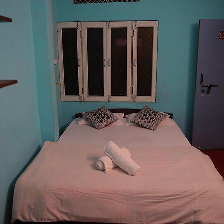 Good Vibes Hostel Bénarès Extérieur photo