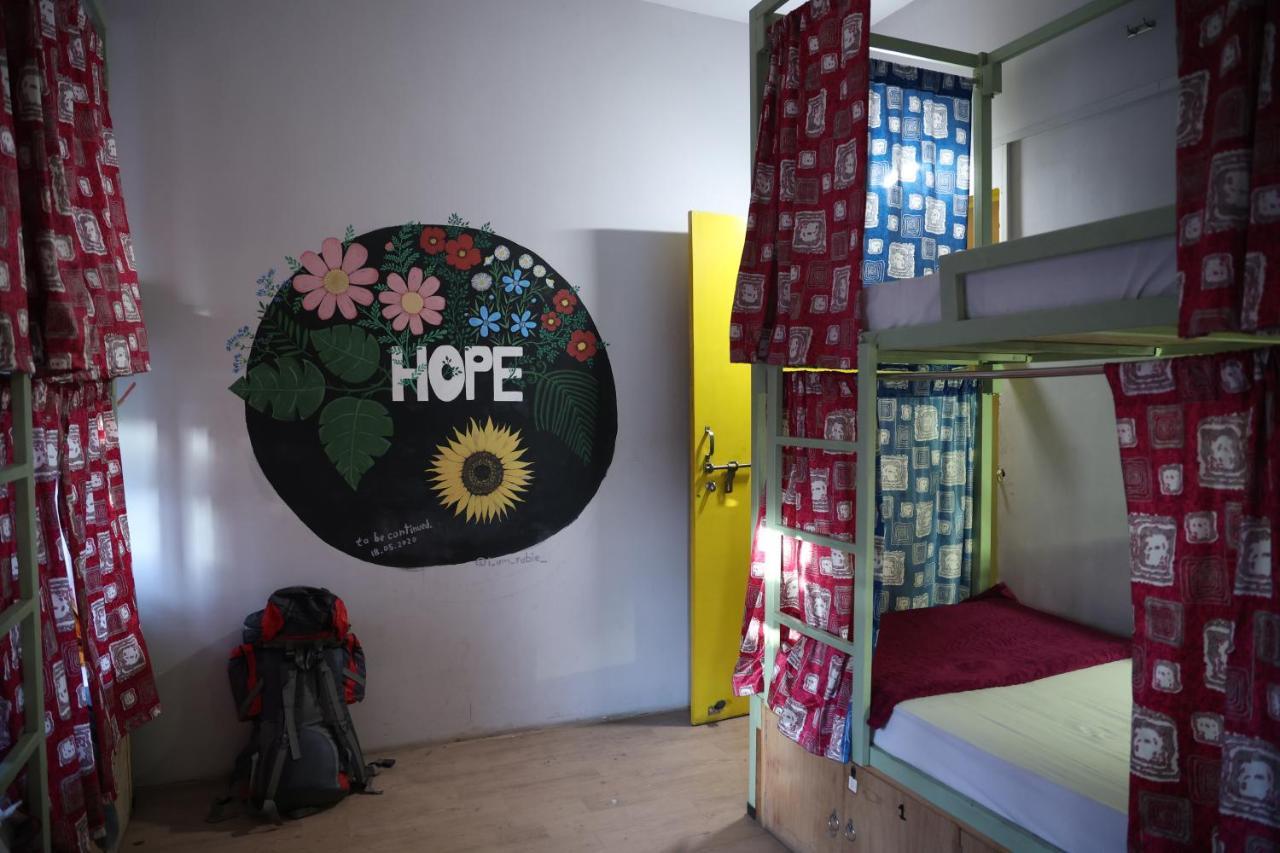 Good Vibes Hostel Bénarès Extérieur photo